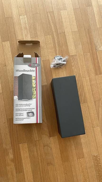 Lampade: Wandlampe Ourdoor, neu  – Usato da Winterthur venduto da Lini08