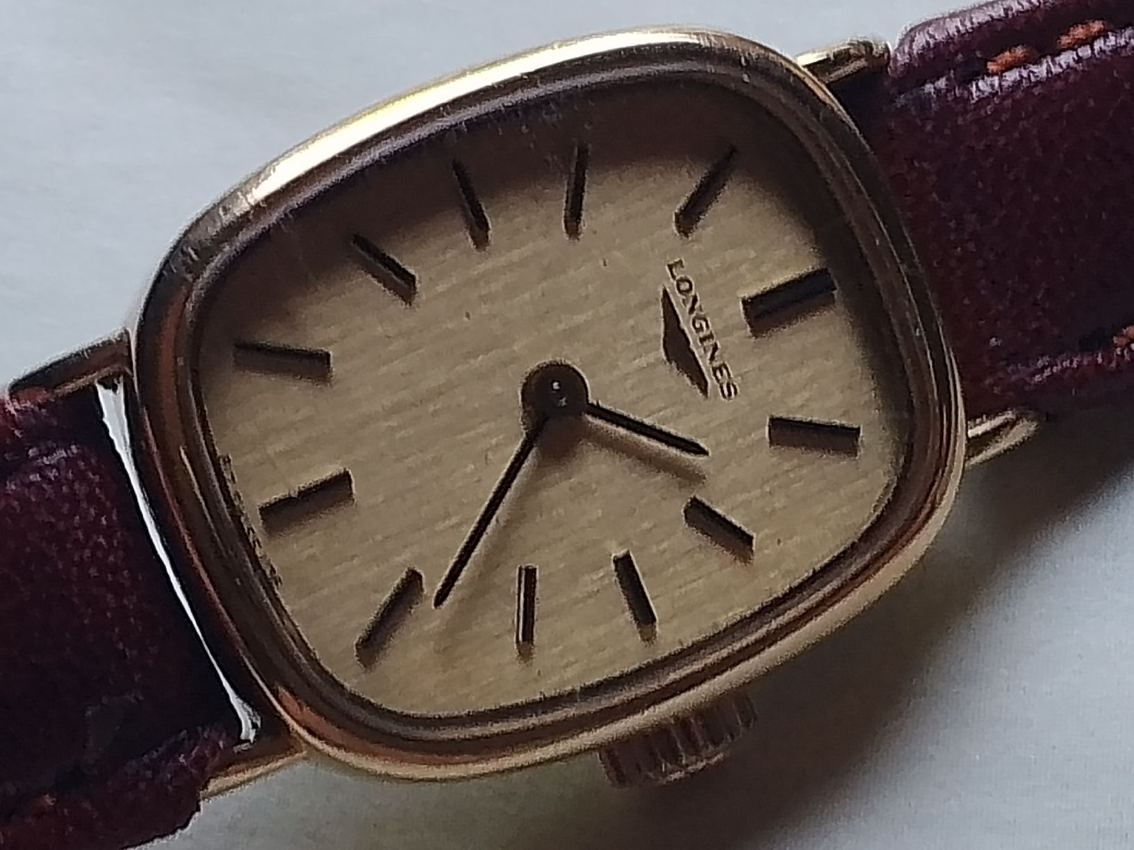 Longines Uhren: Longines Handaufzug lady läuft super  – Gebraucht aus Agno von sam2608 1