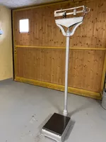 Antike Personenwaage  bis 150kg