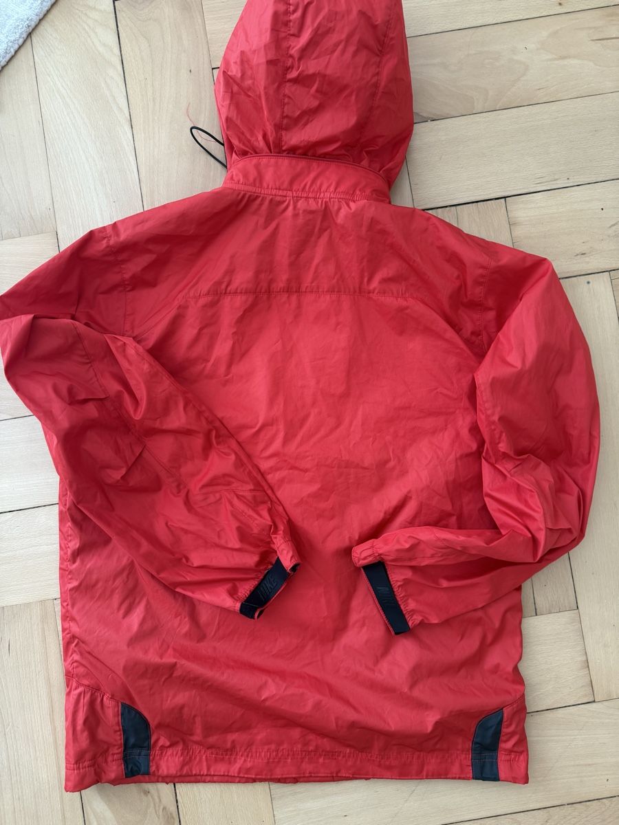 Nike Giacche: Team Kenya Jacket  – Usato da Bern venduto da Laufsport3000 4