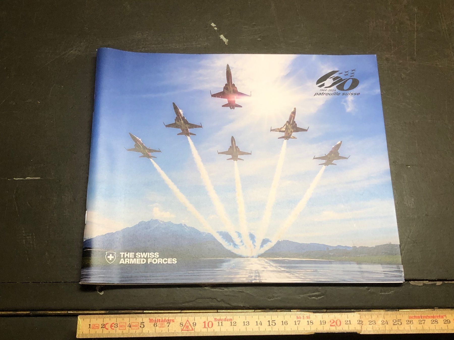 Zeitschriften & Magazine: Schweizer Armee 60 J. Patrouille Suisse Luftwaffe Air Force – Gebraucht aus Madiswil von TEMISO