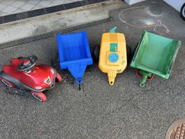 Bobycar mit drei Anhänger