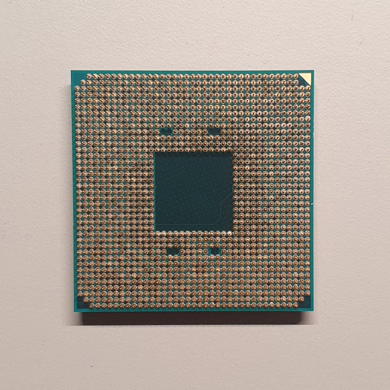 Componenti elettronici: Ryzen 7 2700x AMD Prozessor – Usato da Luzern venduto da Alles15stutz 1