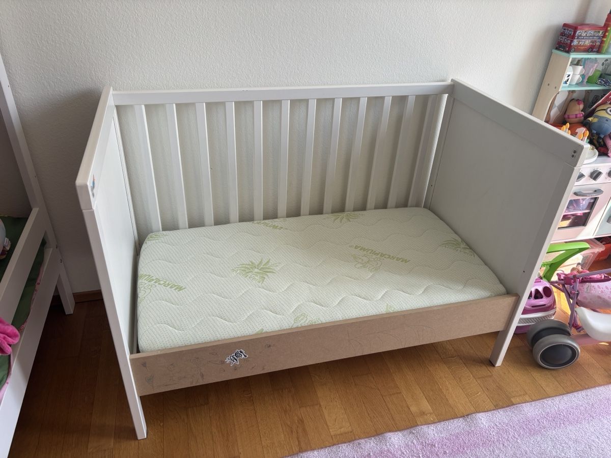 Letti: Kinderbett, gebraucht, inklusive Matratze, weiß – Usato da Zug venduto da Roderric_Ro 1