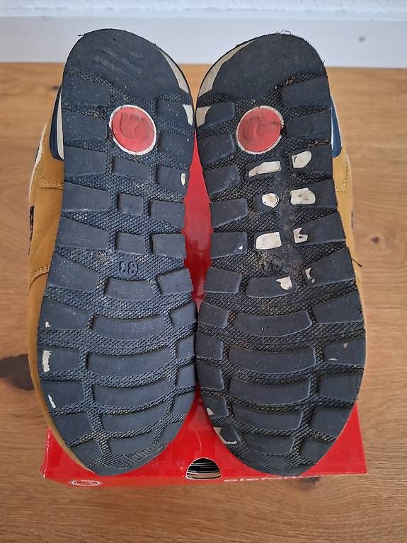 Elefanten Scarpe per ragazzi: Elefanten Turnschuhe - Grösse 33 – Usato da Belp venduto da lol_7fcm 1