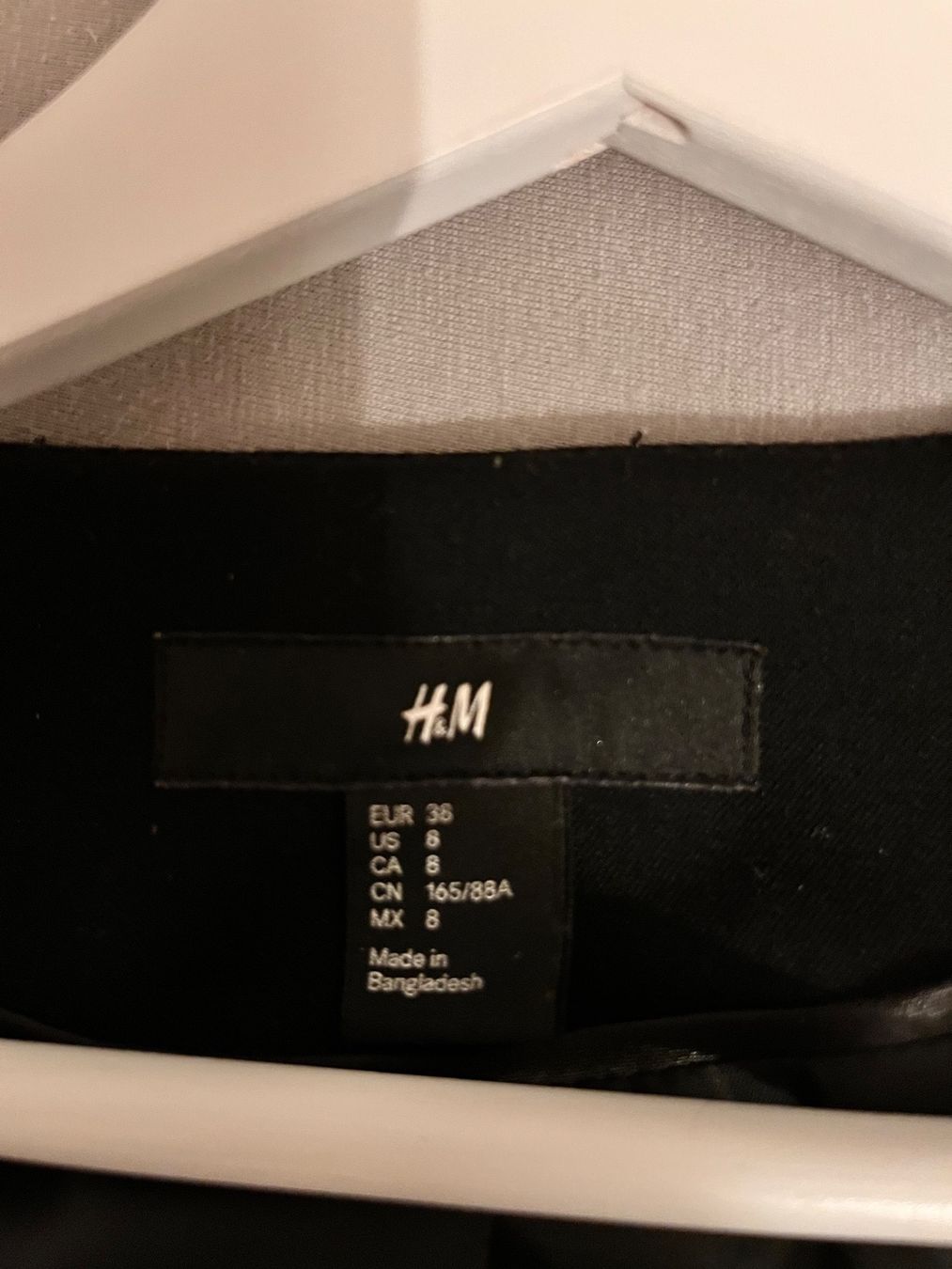 Lotti di vestiti: H&M black blue blazer 36 – Usato da Affoltern am albis venduto da onlyrose123 4