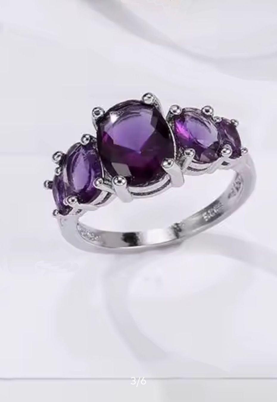 Anelli: Ring mit lila Steinen, 925 versilbert, Gr. 6 – Nuovo (secondo la descrizione) da Grenchen venduto da dar_6d52 2