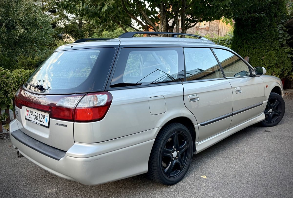Subaru Autos: Subaru Legacy – D'occasion à Elgg par Steinbock-13 1