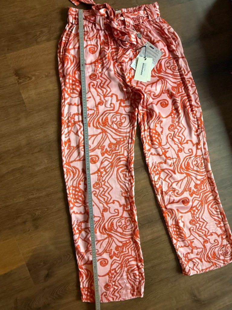 Pantaloni: Last chance till 19 June CHF 310 Alexis satin pants - M – Nuovo e nell'imballaggio originale da St-Sulpice VD venduto da juhdu 5