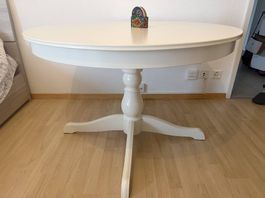 Runder Esstisch +Sthüle, weiss, Durchmesser 110cm