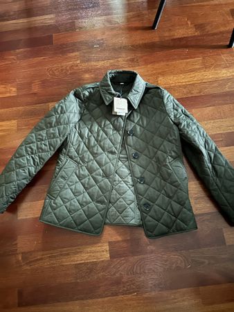 Burberry Steppjacke Olive L neu!!!