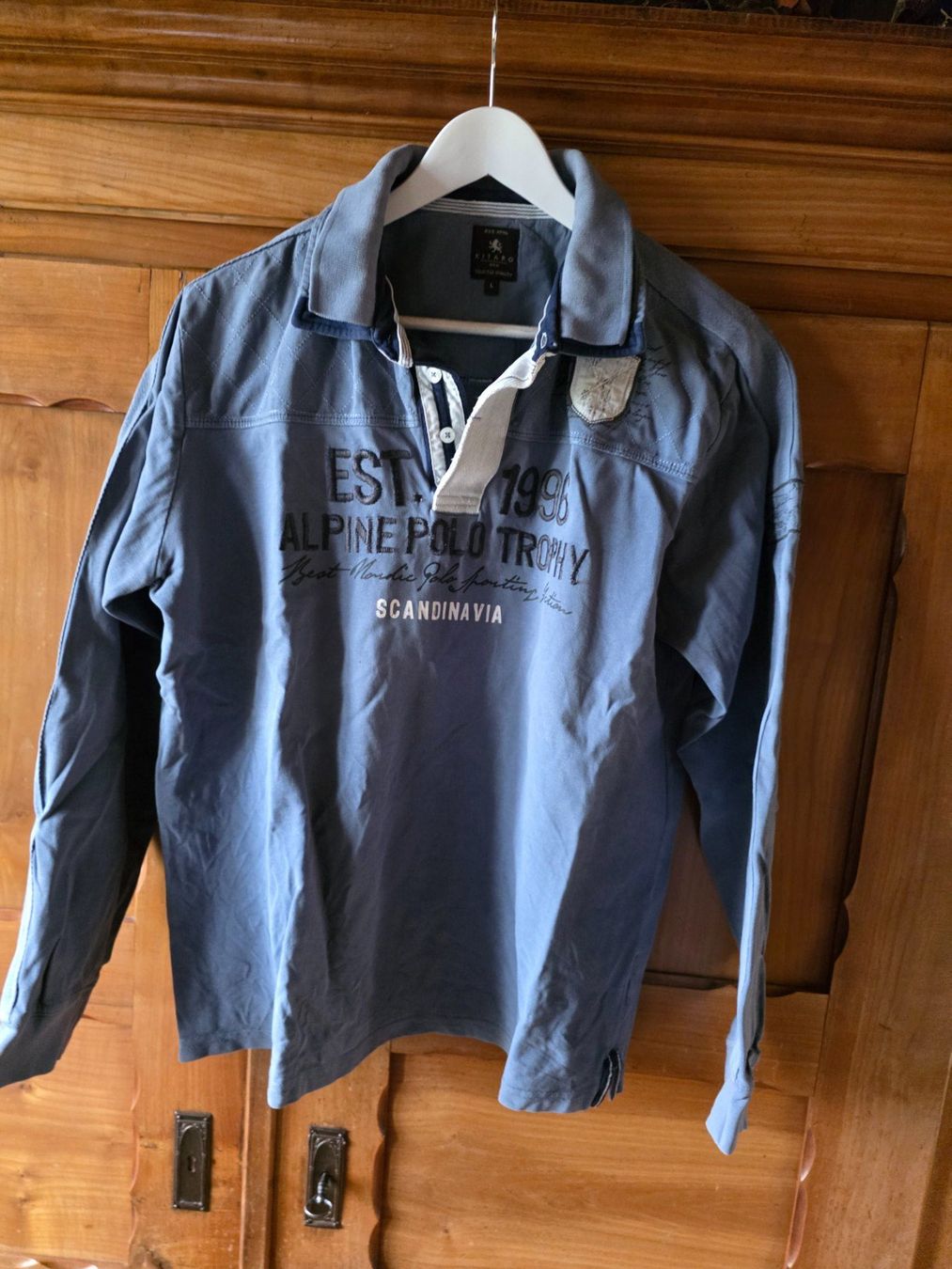 Pullover & Sweatshirts: Kitaro Pullover Sweat Shirt mit Doppelkragen Grösse L – Gebraucht aus Walterswil BE von Lonitti 6