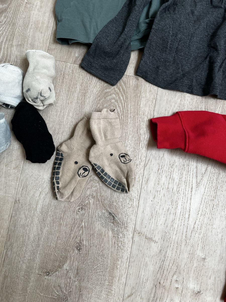 Lotti & Set di vestiti: Kleiderpacket 98 19-teilig – Usato da Witterswil venduto da pinkomania 1