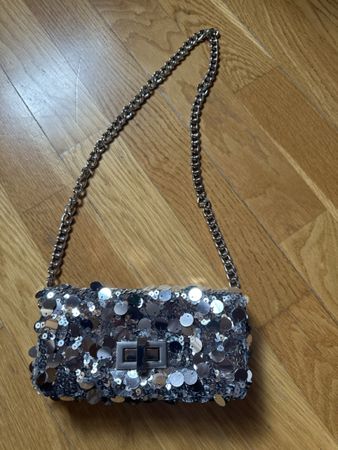 Abendtasche GUINOT Paris Pailletten silberfarben