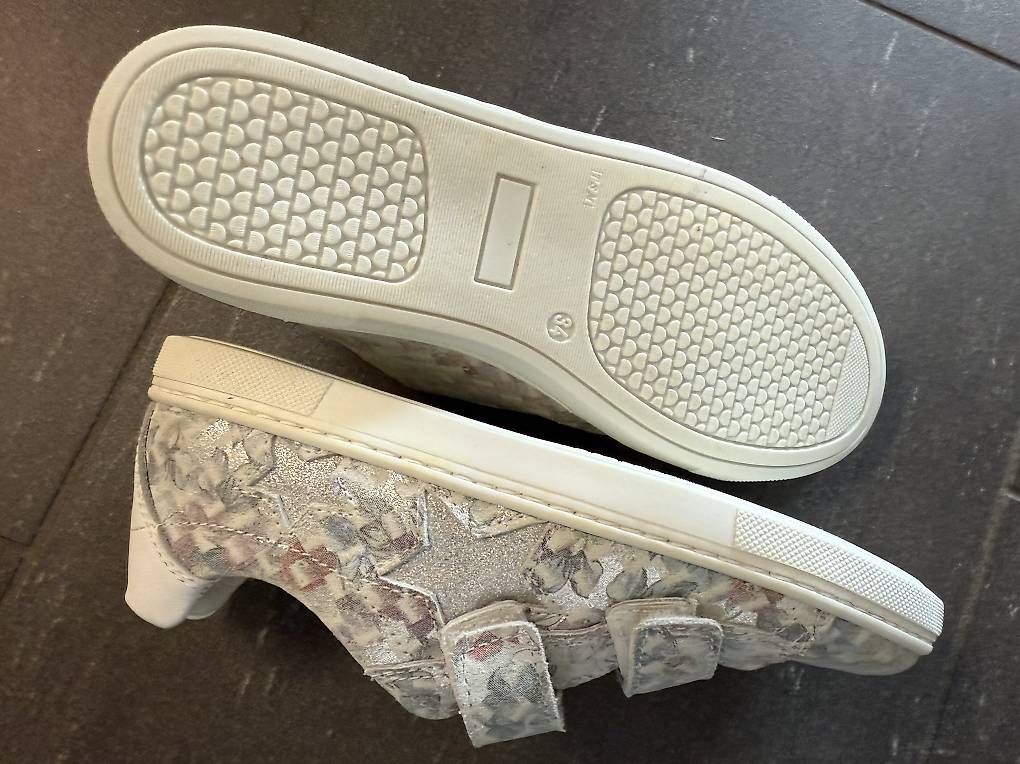 Schuhe für Jungen: Neue Lederschuhe Gr 34 – Gebraucht aus Uitikon Waldegg von don_felipe 1