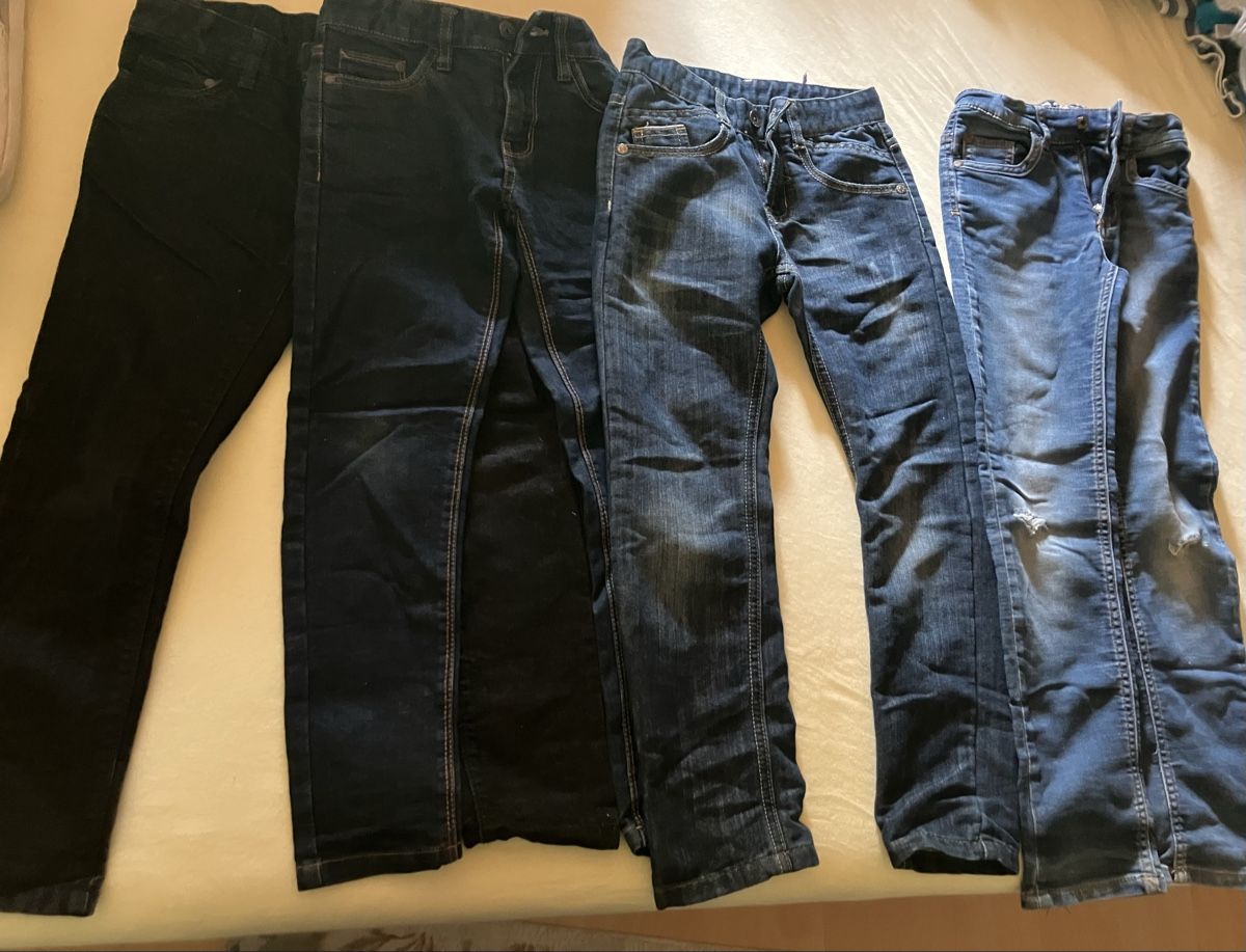 Pantaloni: set jeans 128 – Usato da Sigirino venduto da san_rcn7