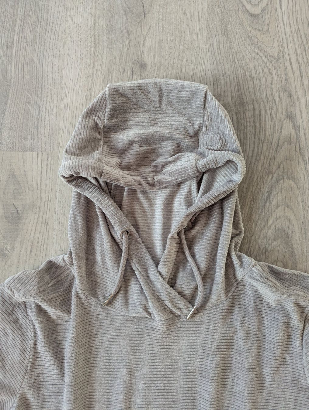 Pullover & Sweatshirts: Neuer, stylischer Kapuzenpulli, gerippt, Gr. 36 – Neu (gemäss Beschreibung) aus Goldingen von YouAreMySunshine 1