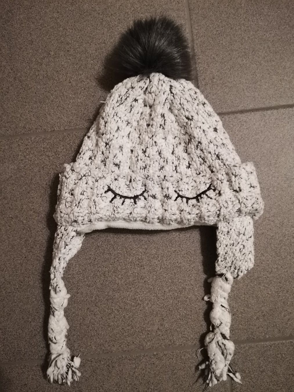 Sonstige Mädchenkleider: Mütze, Kappe, Wintermütze, Mädchen, 56 cm – Gebraucht aus Oftringen von januarloch 2
