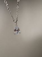 Wunderschöne Halskette mit Tropfen Anhänger, Silber 925