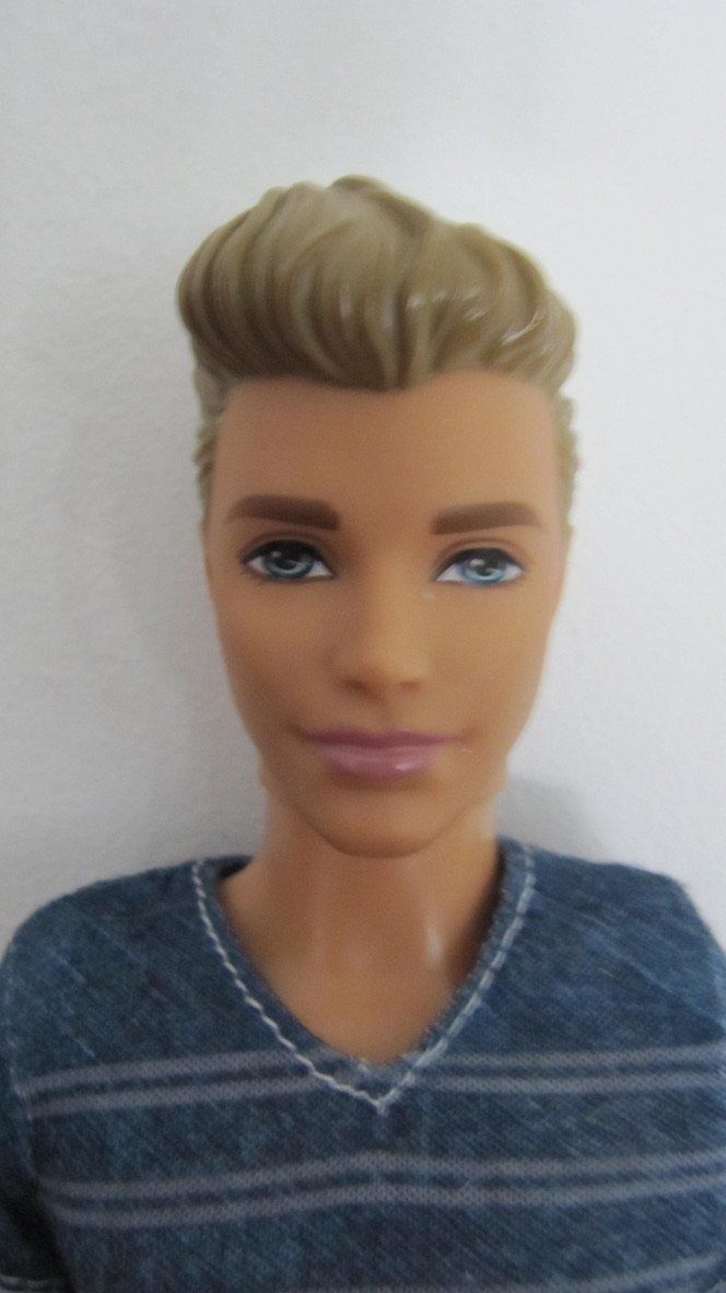 Bambole: Ken im Jeanslook – Usato da Brunnen venduto da Kiwiland1 1