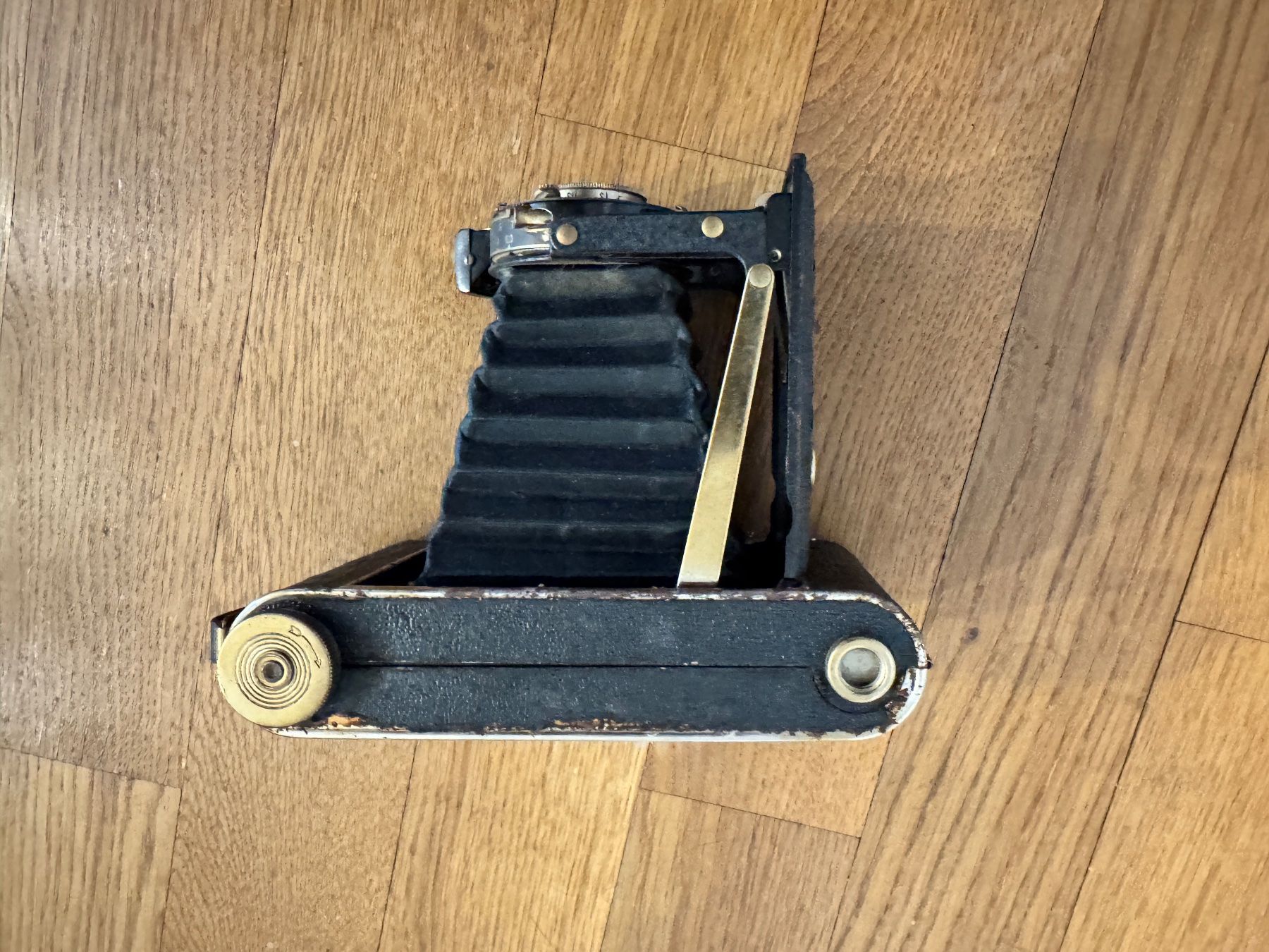 Kodak Fotocamera: Antike Kamera, Kodak Junior 620 – Usato da zürich venduto da oives22 1