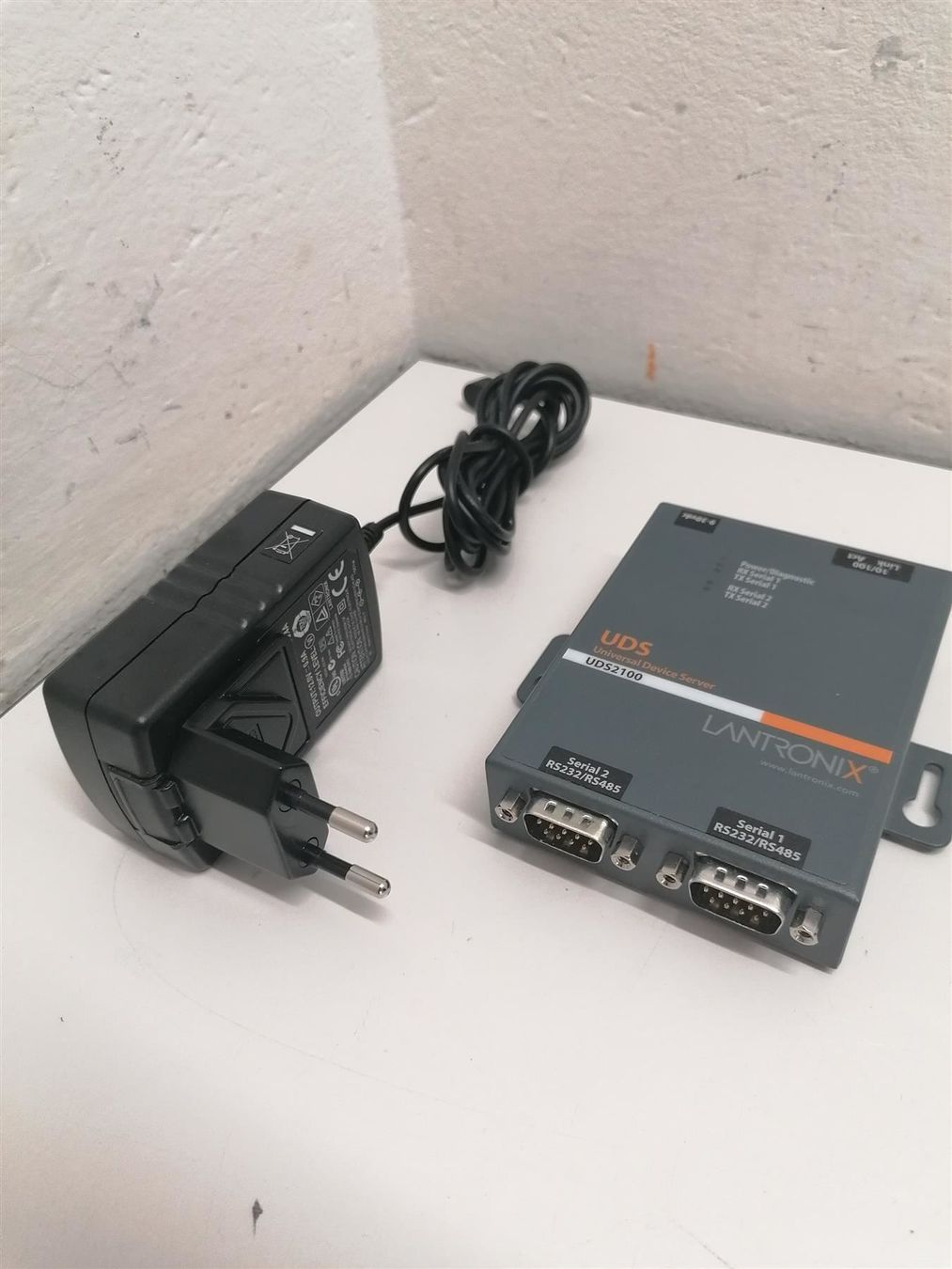 Docking station: LANTRONIX UDS2100 / 2 x Seriel zu LAN – Usato da Niederdorf venduto da LeptonAG 1