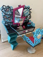 Monster High Schminktisch mit Spiegel & Stuhl, Top Z29