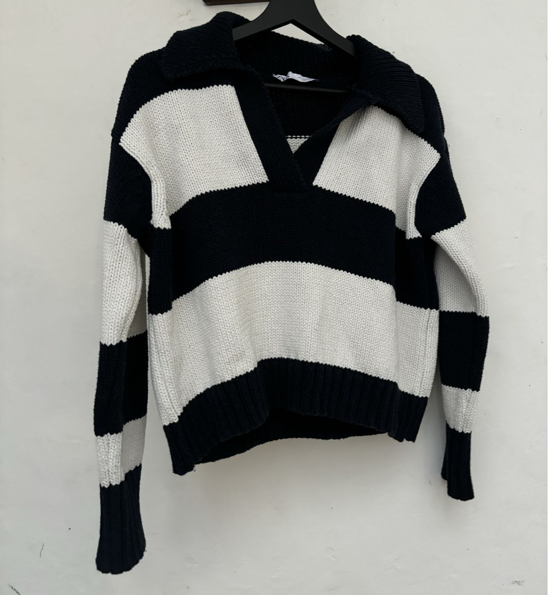 Zara Maglioni & Felpe: Trend Strickpullover, Schwarz-Weiss Gestreift, Top Zustand! – Usato da Schwerzenbach venduto da Selinesofie