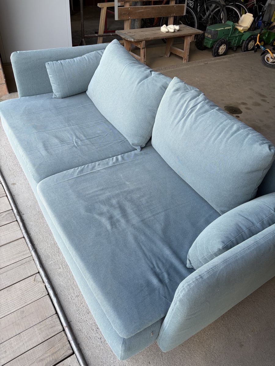 Ikea Sofas: Sofa zu verkaufen – D'occasion à Bleienbach par sid88