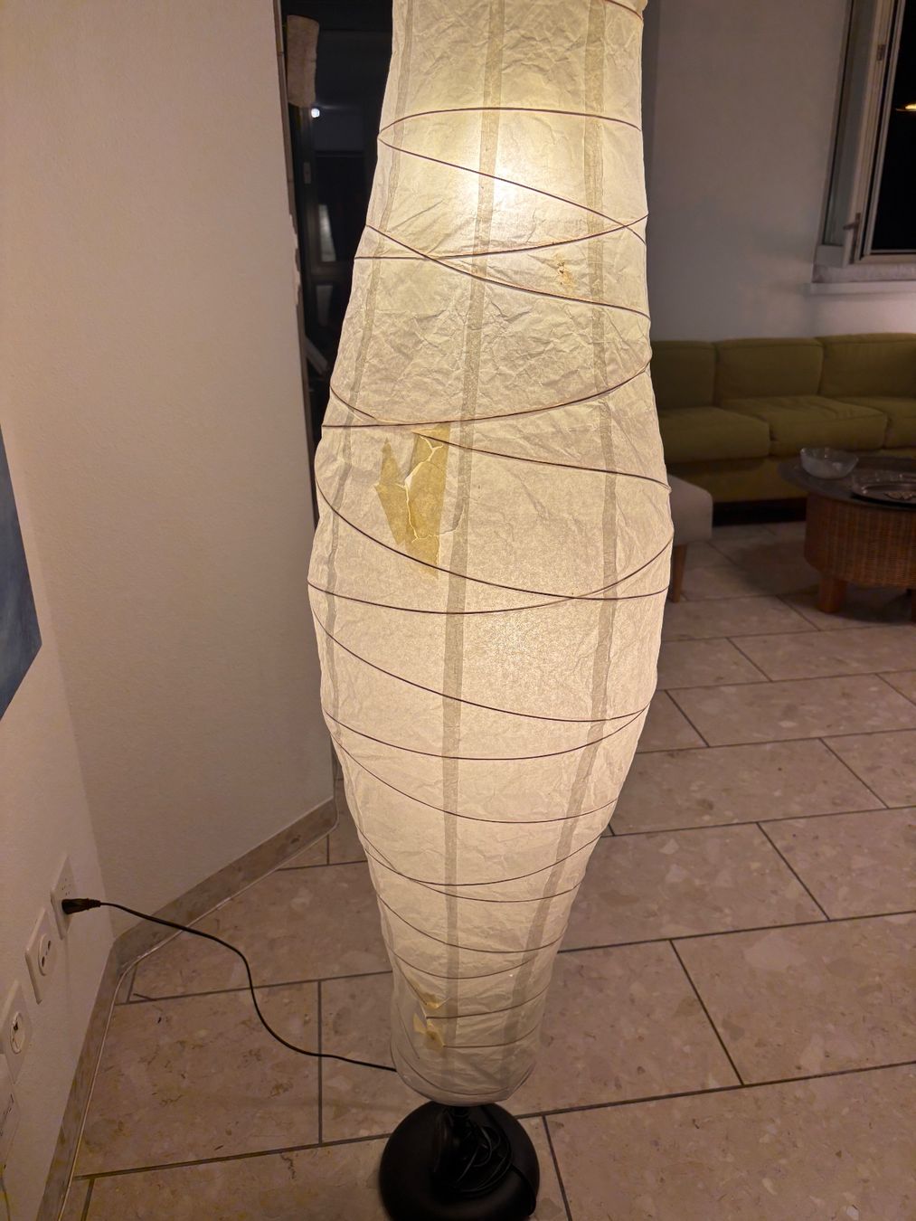 Ikea Lampen: Stehlampe mit Papier-Laterne – Gebraucht aus Zürich von Ouzopower