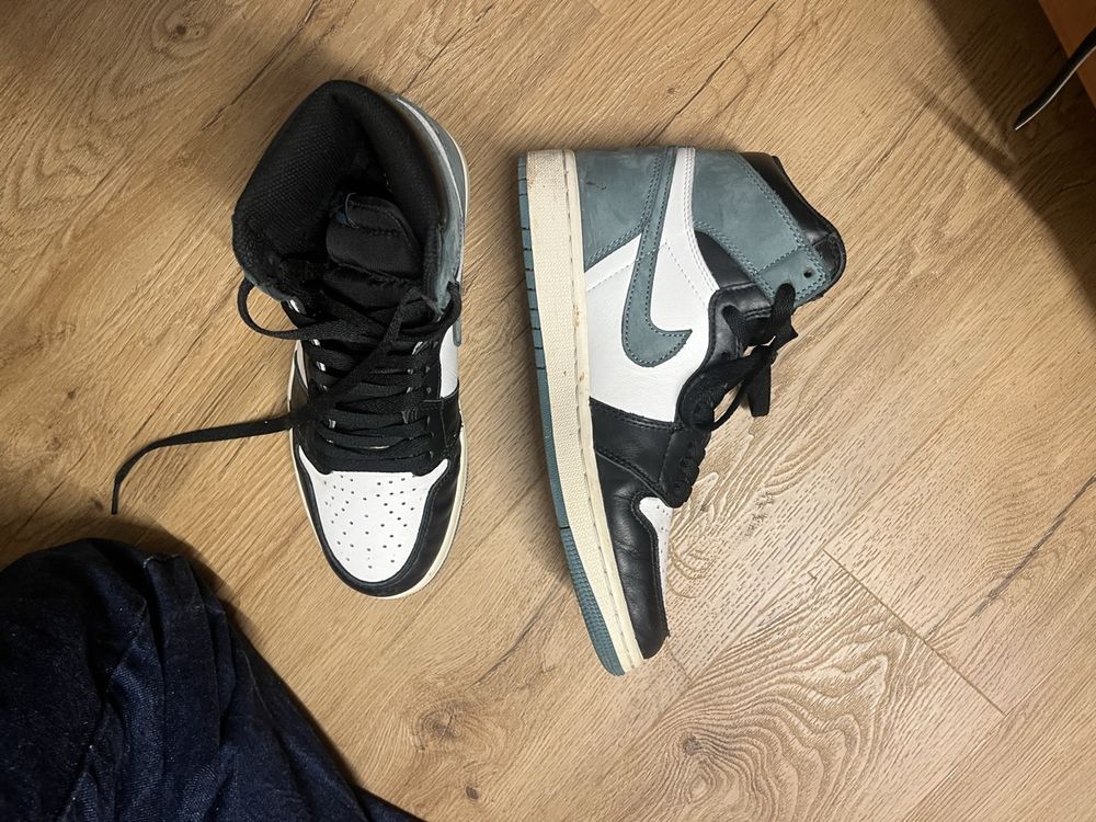 Jordan Chaussures hommes: NIKE Air Jordan 1 High OG – Neuf (Voir description) à Maur par leandracollenberg