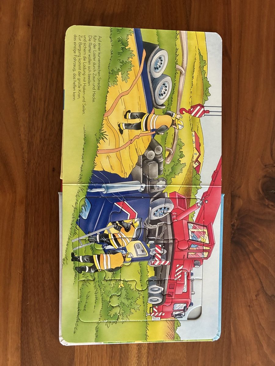 Puzzles: Feuerwehr Puzzlebuch neuwertig  – D'occasion à Stallikon par shop100 4