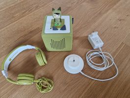 Tonies Box mit Kopfhörer und Ladestation grün kaum gebraucht