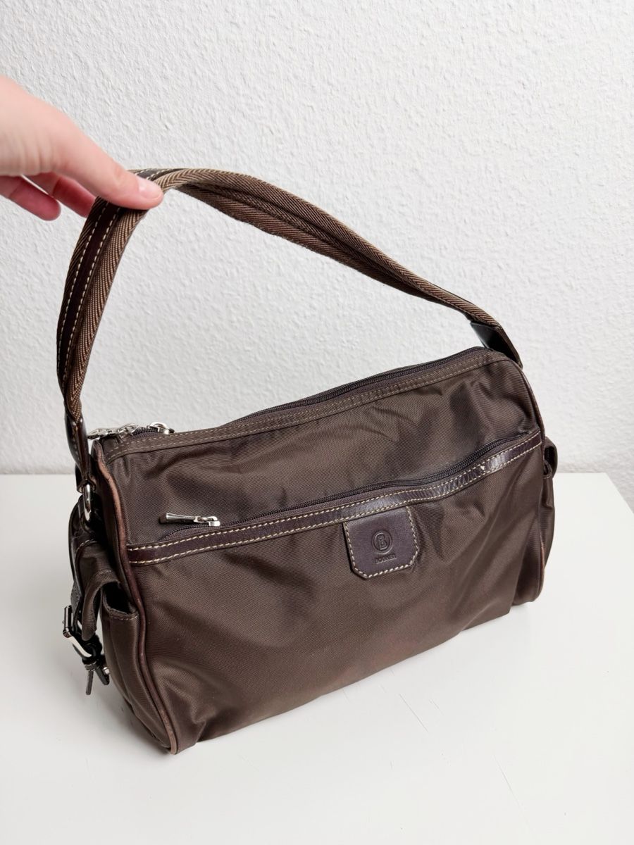 Bogner Borse da donna: Vintage Bogner Brown Nylon Shoulder Bag  – Usato da Knonau venduto da Grapesvintage