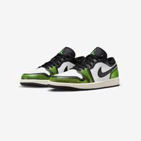 Nike - Jordan 1 Low - Wear Away Green - 40 (7Y)