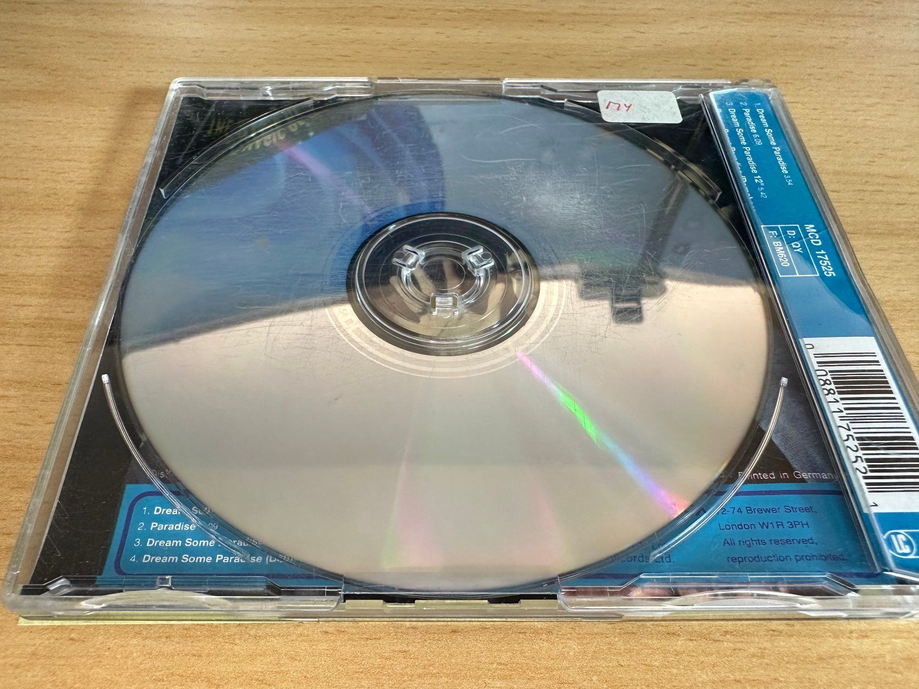 CD: Intastella – Dream Some Paradise - Single CD – Usato da Rikon im Tösstal venduto da Alpenmutz 1