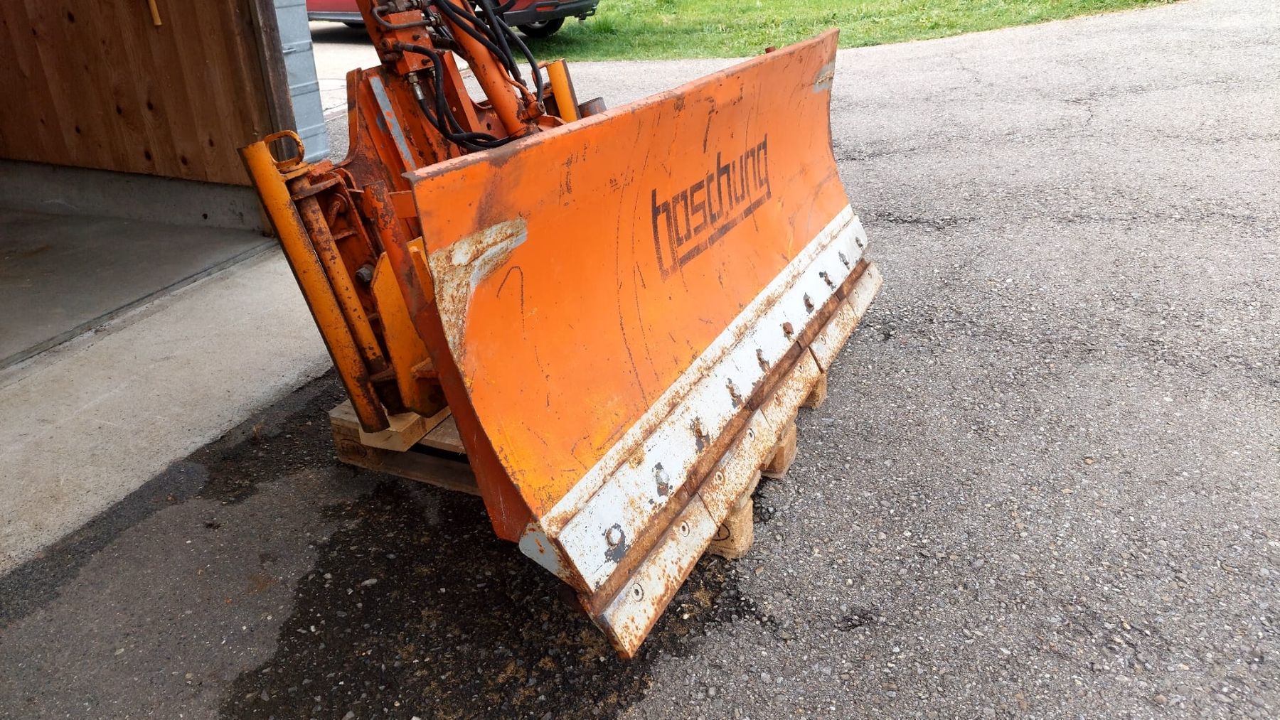Boschung Sgombero neve: Schneepflug Boschung – Usato da Seewil venduto da nadine17