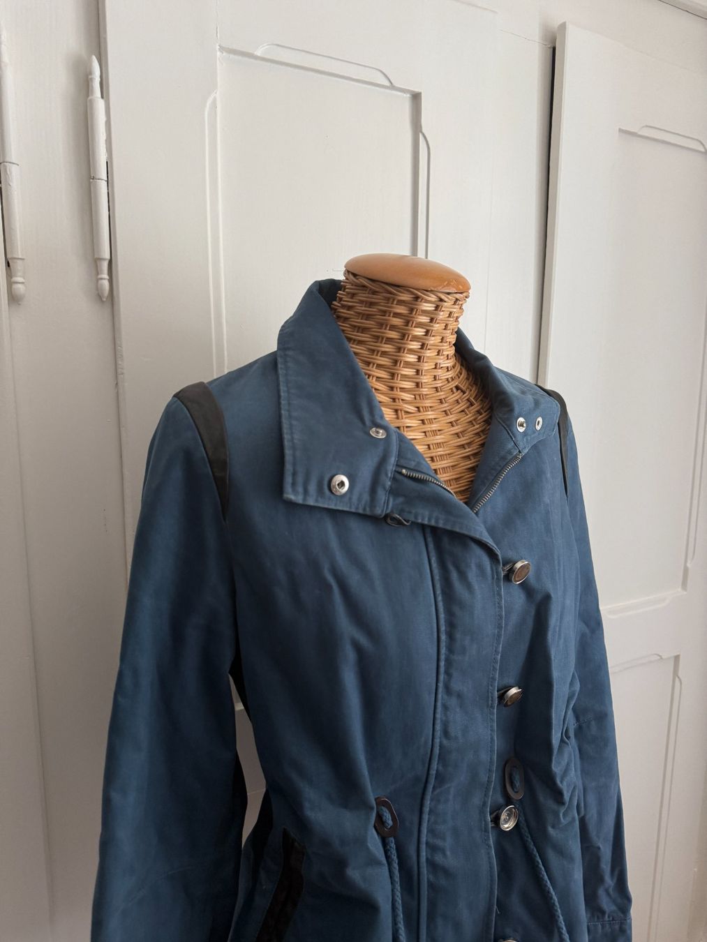 Escada Vestes: ESCADA - Jacke petrolfarben 36 – D'occasion à Zürich par Diazaio 1