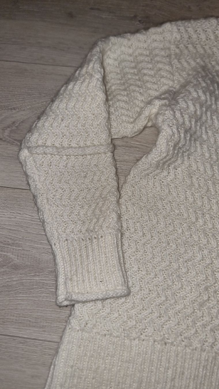 Pulls & Sweat-shirts: warmer Wollpullover gr S – D'occasion à Wigoltingen par Zuckerfee84 1