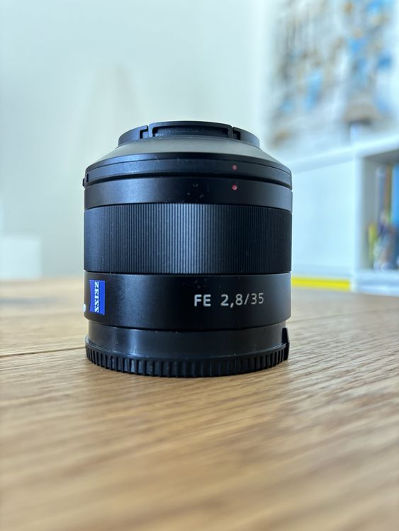 Sony Zeiss 35mm f/2.8 (Gebraucht) in Cadro für CHF 285 – mit Lieferung ...