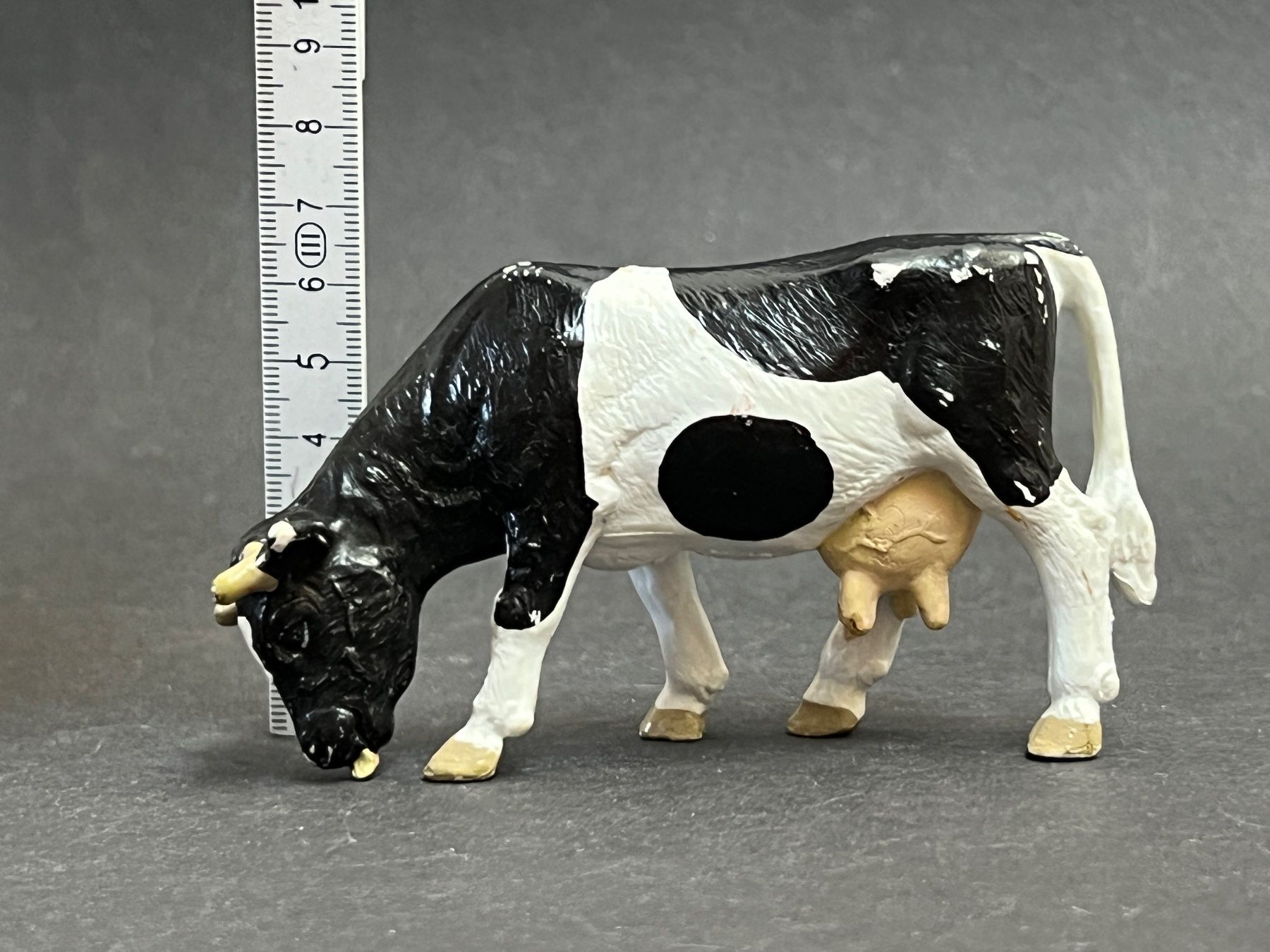 Schleich Statuette: Schleich Kuh 13207 grasend – Usato da Ennetbaden venduto da mapa05 1