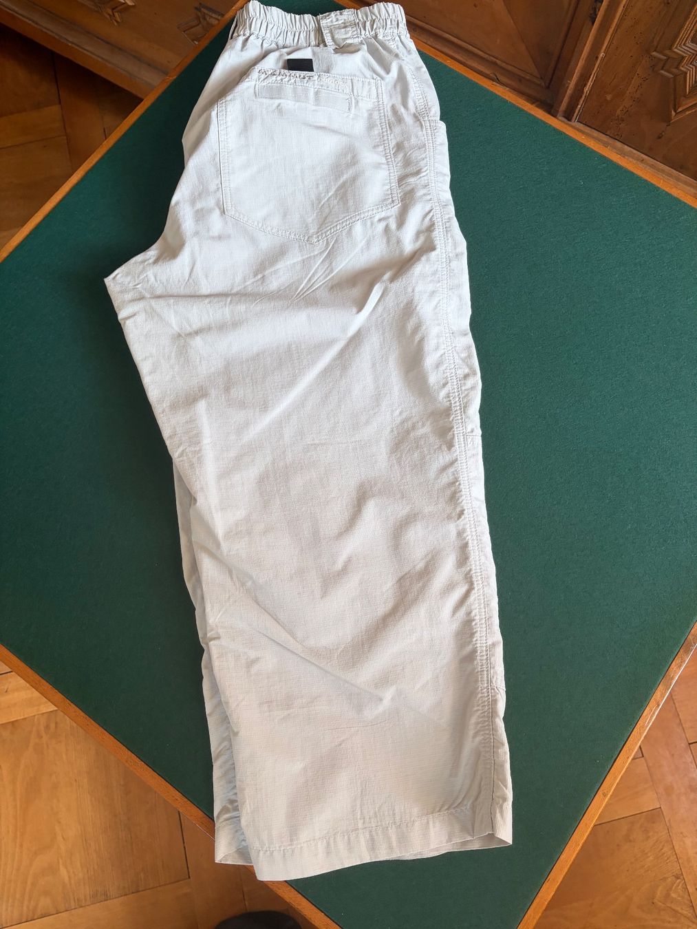 Mammut Pantaloni: MAMMUT  Wanderhose 3/4 Größe L   Farbe: Hellbeige – Usato da Interlaken venduto da Bona55 3