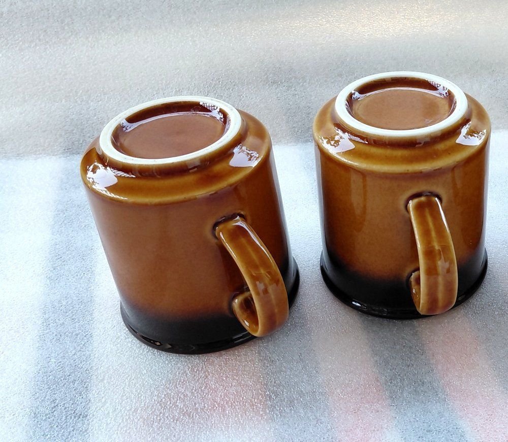 Rössler Tassen: RÖSSLER  2 Mugs -C48 – Gebraucht aus Morges von vimajes12 2