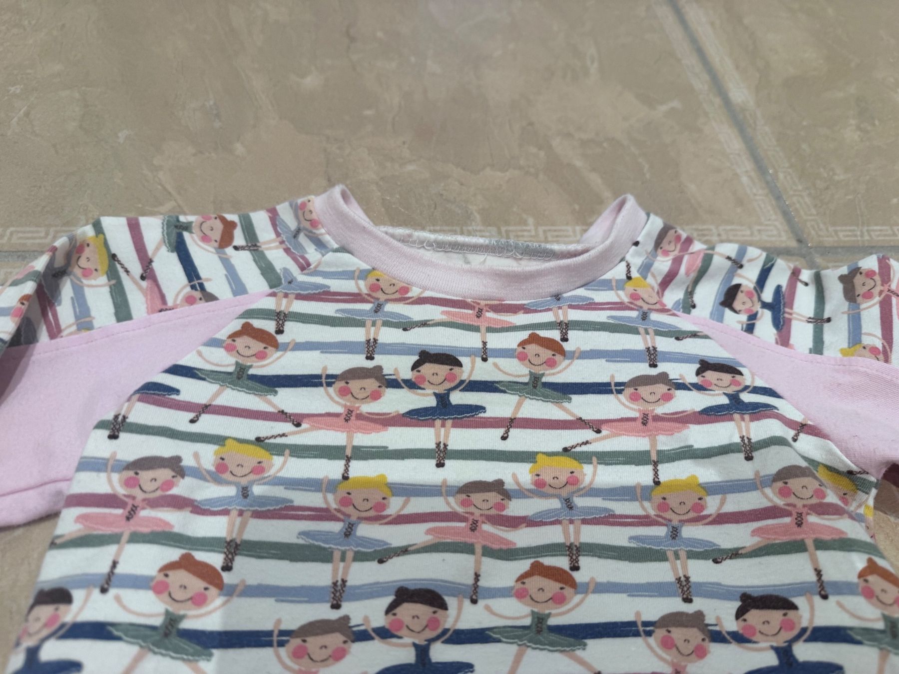 Pyjamas: süsser handgenähter Pyjama, 2J 92 – D'occasion à Klingnau par Markus14 3