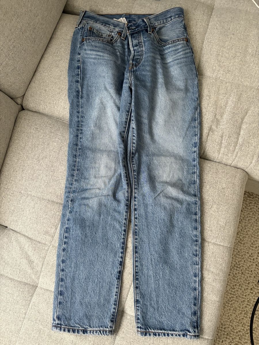 Levi's Jeans: Levis Jeans, 501, W28/ L30 – Nuovo (secondo la descrizione) da Zürich venduto da Laava