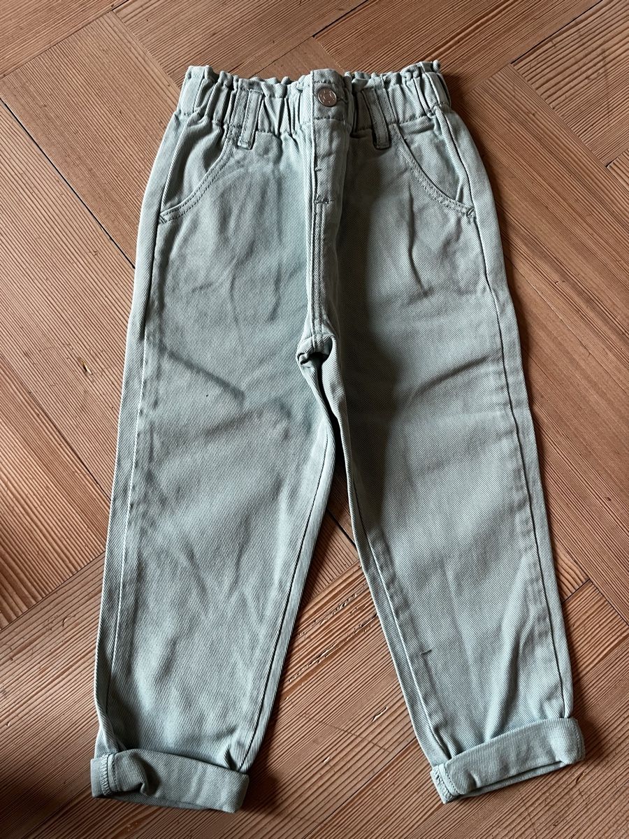 Manor Pantaloni: Mintgrüne Jeans Gr. 98 – Nuovo e nell'imballaggio originale da Horgen venduto da adrigas