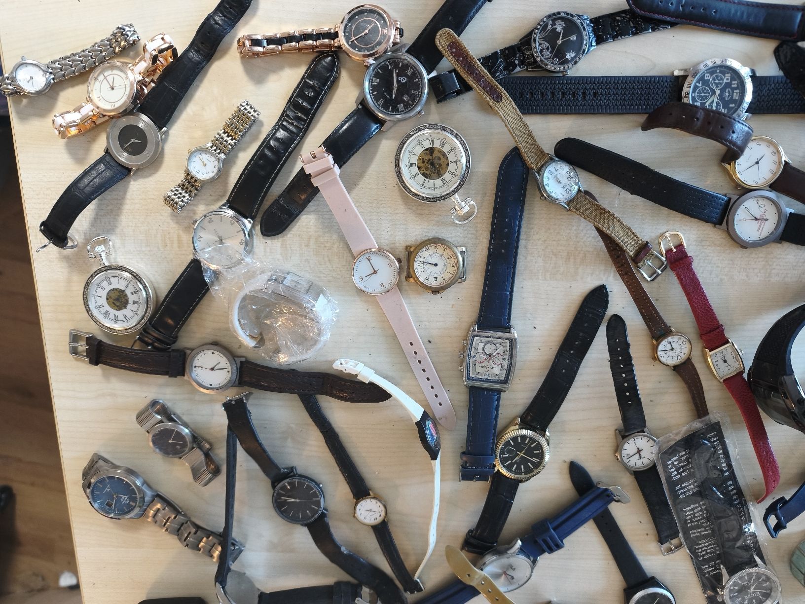 Uhren: Armbanduhr lot – Gebraucht aus Kreuzlingen von dad_9x7b 8