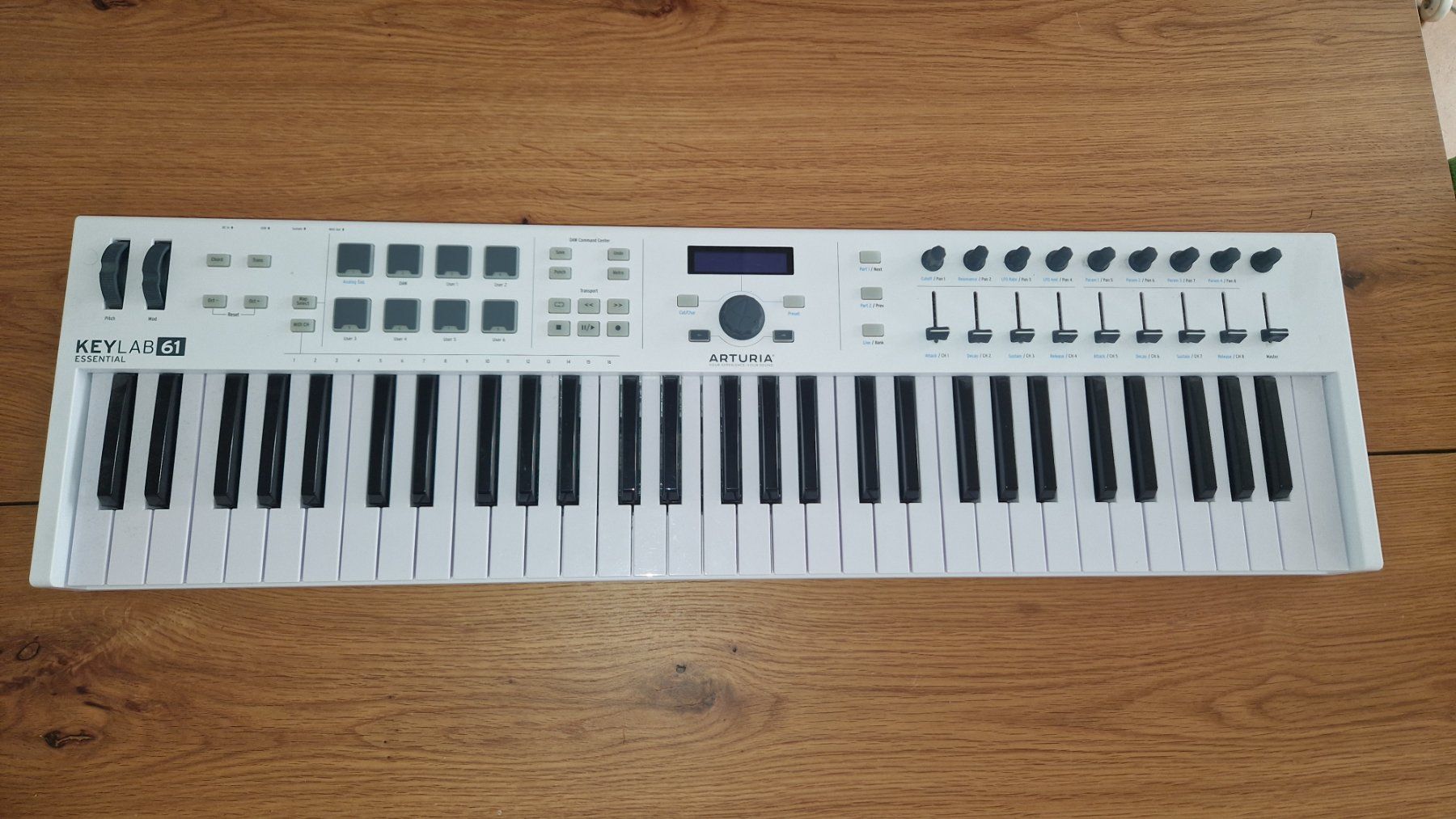 Arturia Strumenti musicali: Arturia Keylab 61 Essential – Usato da Wangen an der Aare venduto da Leandro2304