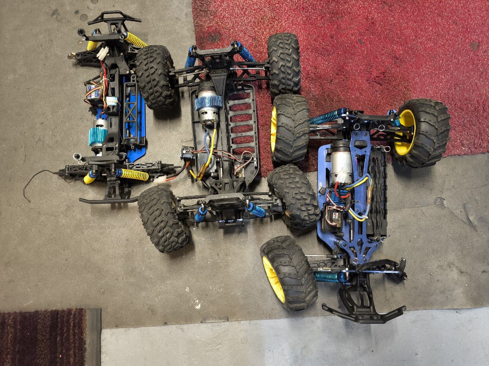 RC Modellbau: RC Modellautos – Defekt aus Trimbach von Isae1