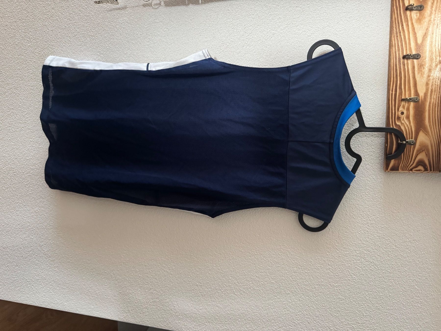 Nike T-Shirts: Nike Tanktop – Gebraucht aus Triengen von Simi0816 1